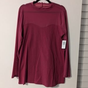 NWT Torrid Size 2 ( 18-20) Long Sleeve Top - Rich Burgundy New